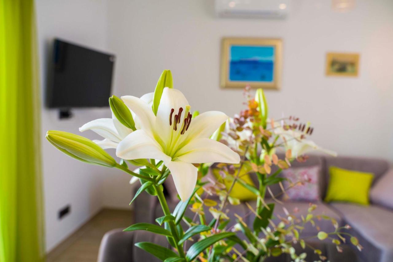Ve & Ki Apartment Podstrana Bagian luar foto