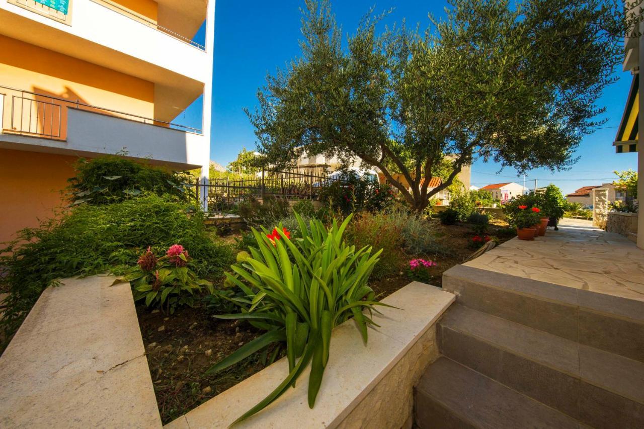 Ve & Ki Apartment Podstrana Bagian luar foto