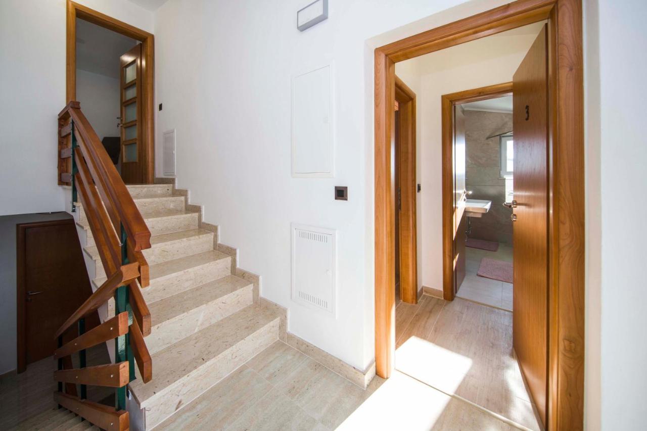 Ve & Ki Apartment Podstrana Bagian luar foto