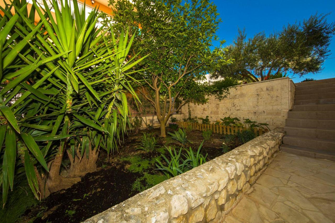 Ve & Ki Apartment Podstrana Bagian luar foto
