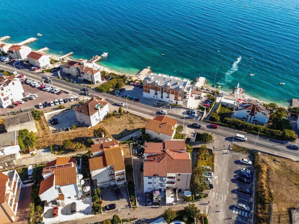Ve & Ki Apartment Podstrana Bagian luar foto