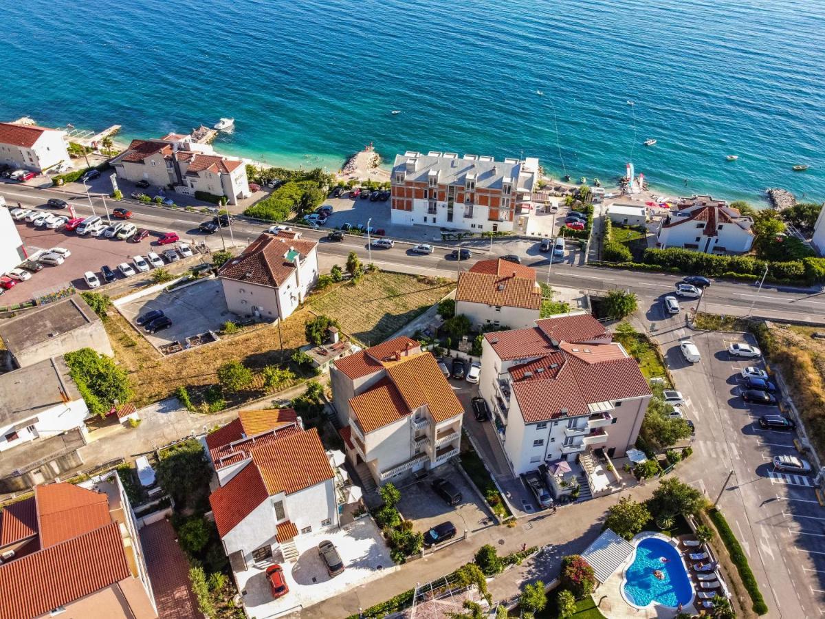 Ve & Ki Apartment Podstrana Bagian luar foto