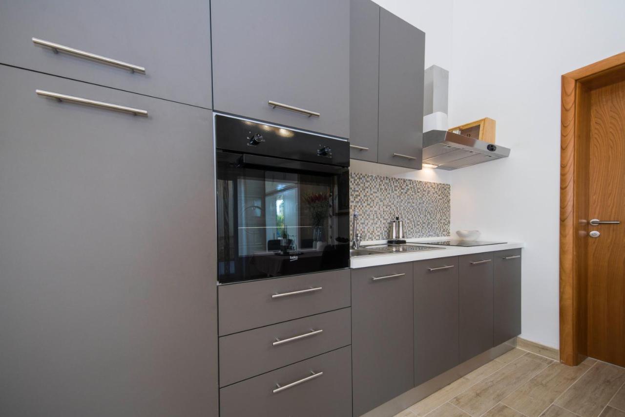 Ve & Ki Apartment Podstrana Bagian luar foto